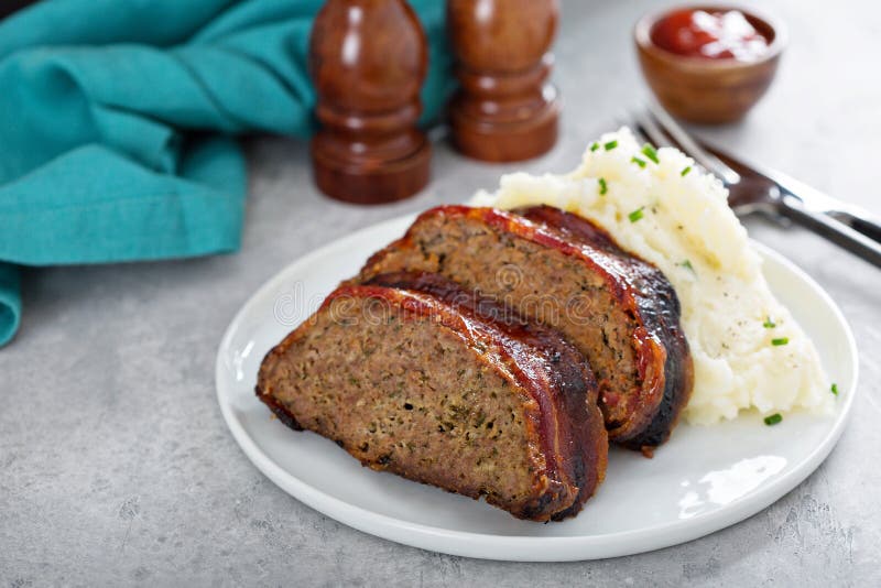 Meatloaf with Mashed Potatoes Stock Photo Image of diner, loaf 125360778