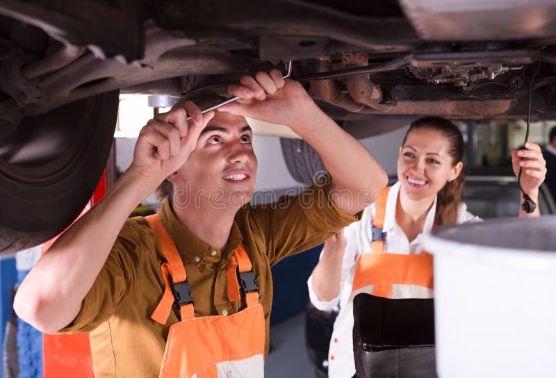 Auto mechanic helper job toronto