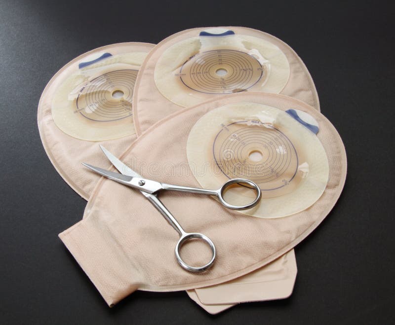 Medical stoma pouches