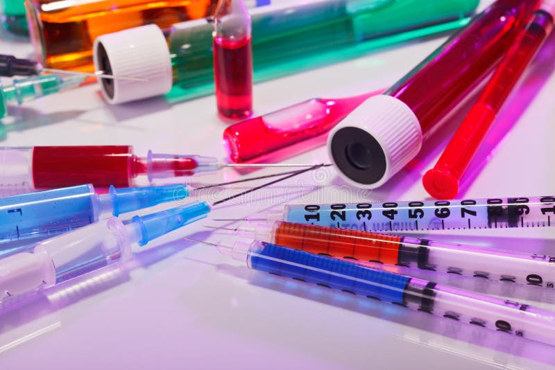 Medicinsk laboratoriumexponeringsglasutrustning royaltyfria bilder