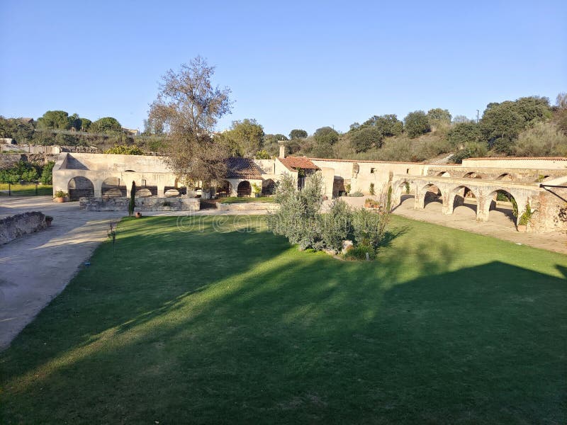 Medieval brug stock foto's