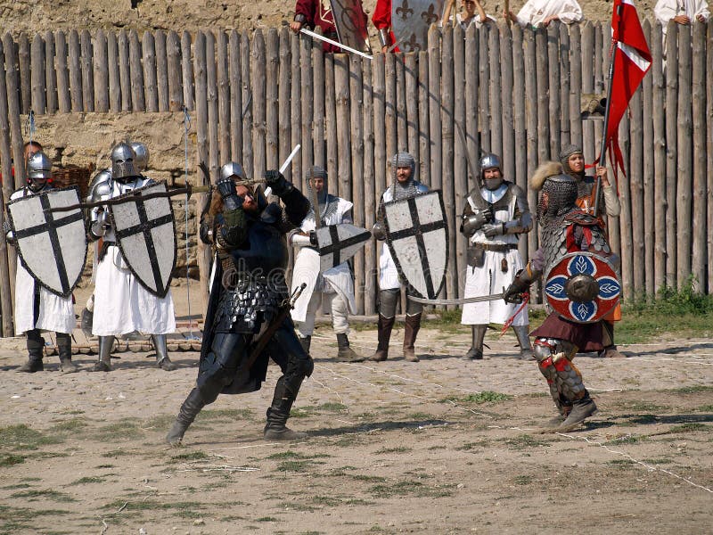 Medieval knights fencing editorial photography. Image of historic 29602707