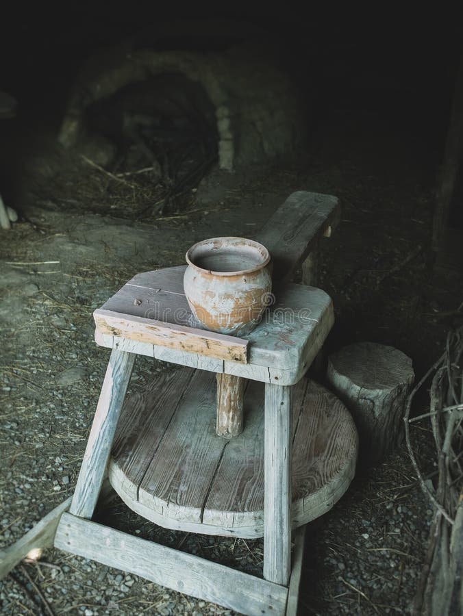 ancient pottery wheel