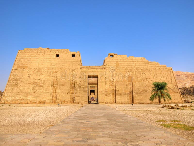 Medinet Habu temple