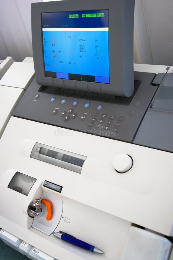 Medical device for blood analysis with LCD monitor. Medical device for blood analysis with LCD monitor