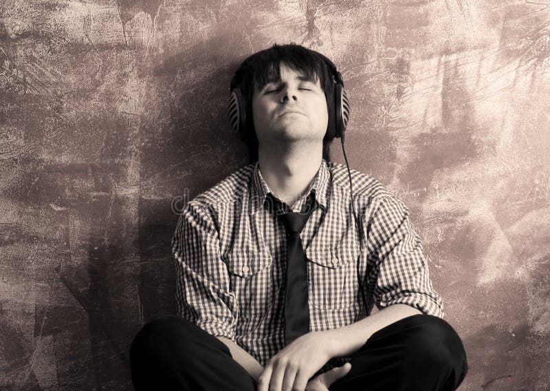 Meditation mit Musik stockfoto Meditation mit Musik stockfoto
