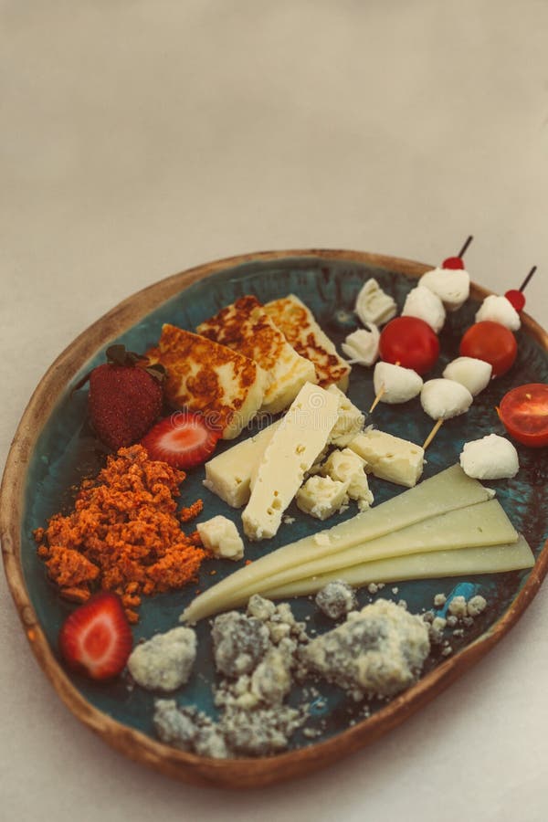 Fried Haloumi Cheese With Mint, Grilled Red Bell Pepper And Dried