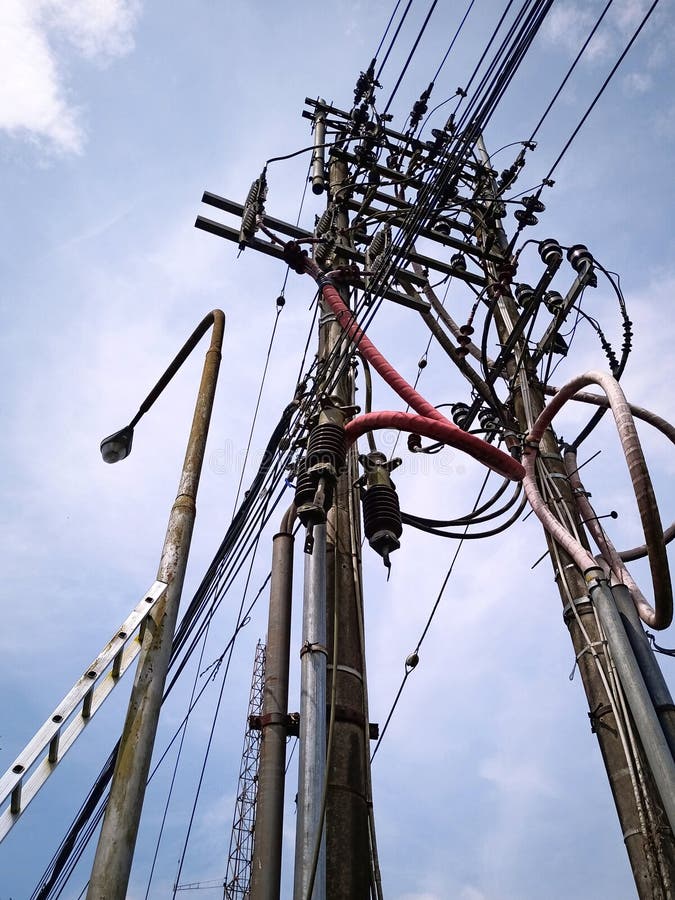 Medium voltage power line stock image. Image of streetlight 264714507