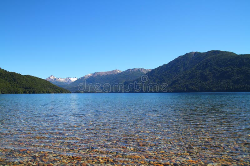Meer Nahuel Huapi stock afbeelding. Image of zuiden, bergen - 36421039