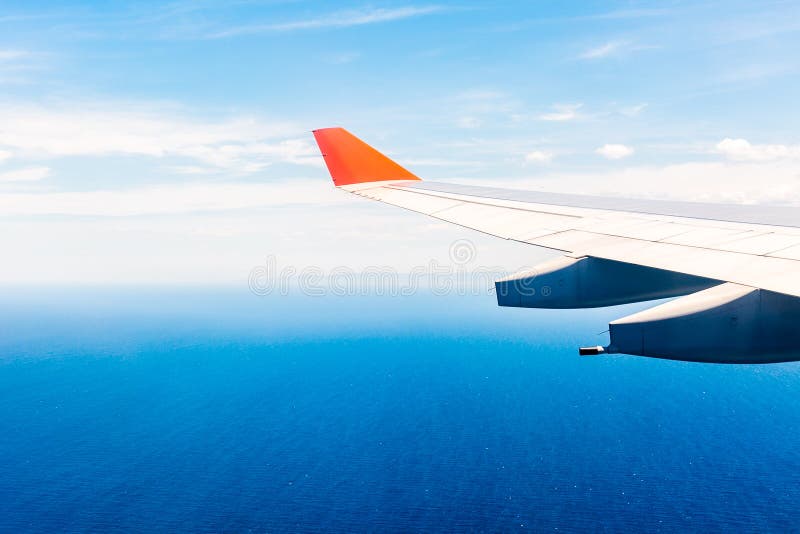 Meerblick vom flachen Fenster über Australien lizenzfreie stockbilder Meerblick vom flachen Fenster über Australien lizenzfreie stockbilder