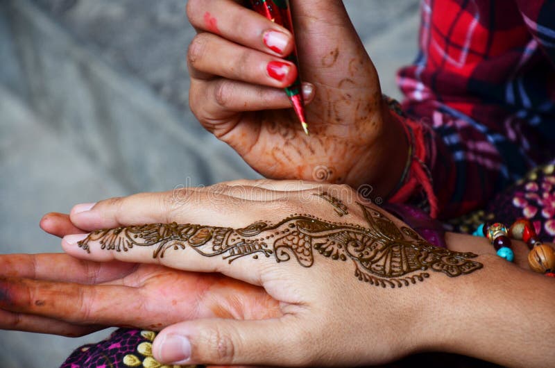 Collega Prijs Sleutel Mehndi of Henna De Stijl Van India in Nepal Stock Foto - Image of verf,  aziatisch: 39199212