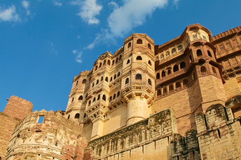 Mehrangarh o Mehran Fort en Jodhpur, Rajasthán, la India fotos de archivo libres de regalías Mehrangarh o Mehran Fort en Jodhpur, Rajasthán, la India fotos de archivo libres de regalías