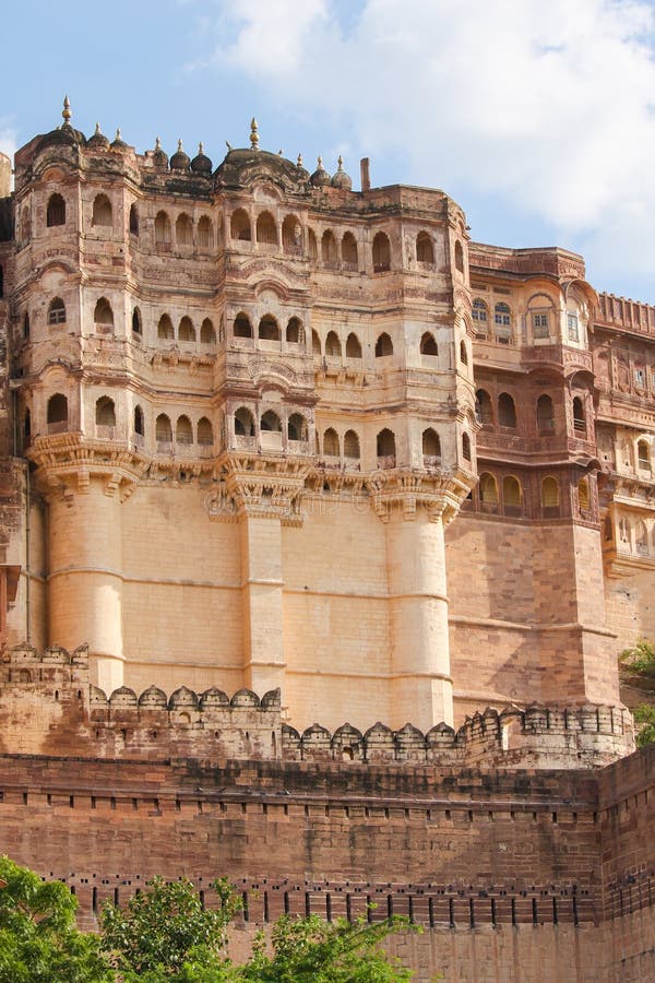 Mehrangarh ή οχυρό Mehran στο Jodhpur, Rajasthan, Ινδία στοκ φωτογραφία Mehrangarh ή οχυρό Mehran στο Jodhpur, Rajasthan, Ινδία στοκ φωτογραφία