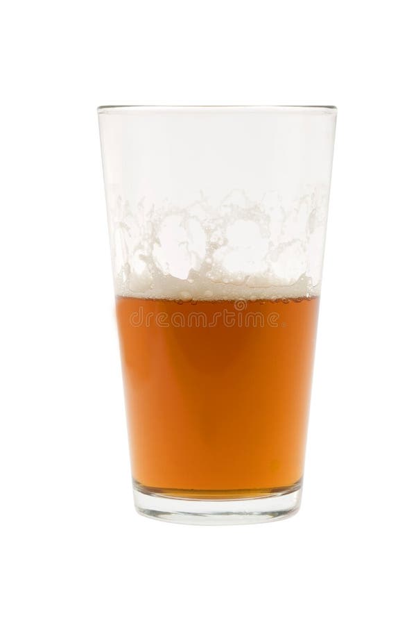 Meio vidro da cerveja, da cerveja inglesa ou do lager fotos de stock Meio vidro da cerveja, da cerveja inglesa ou do lager fotos de stock