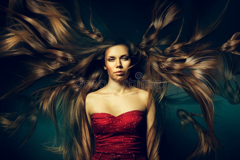 Meisje met mooi lang haar stock foto Meisje met mooi lang haar stock foto