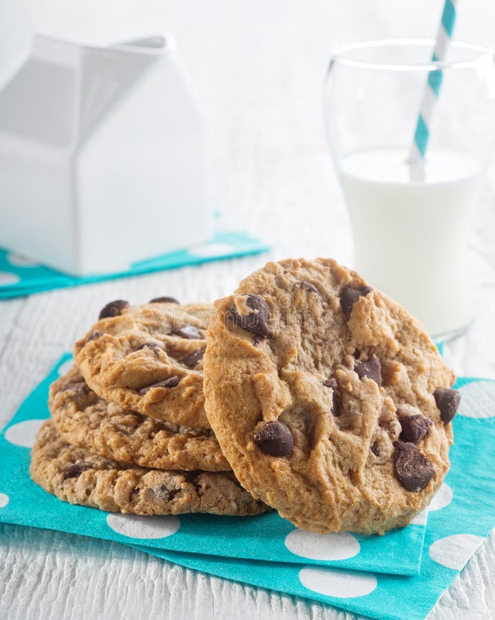 Melk en Koekjes stock fotografie Melk en Koekjes stock fotografie