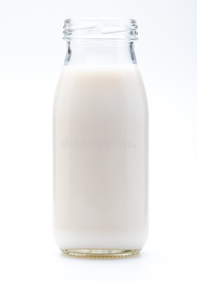 Melk in glasfles Zonder deksel royalty-vrije stock afbeelding Melk in glasfles Zonder deksel royalty-vrije stock afbeelding