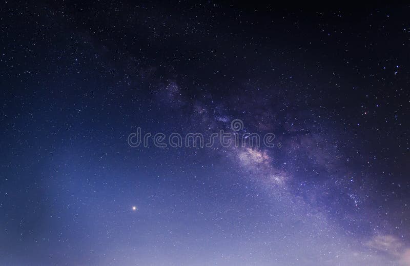 Melkweg milkyway op de achtergrond van de nachthemel stock afbeelding Melkweg milkyway op de achtergrond van de nachthemel stock afbeelding