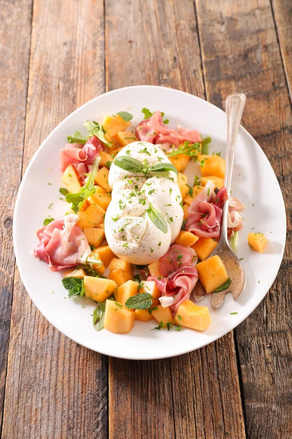 Melon, Jambon Et Mozzarella Image stock Image du frais, dîner 125417243