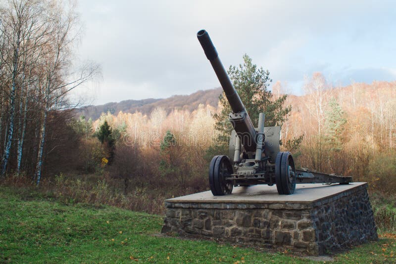 Memorial on Dukelsky Priesmyk in Slovakia - cannon form world war