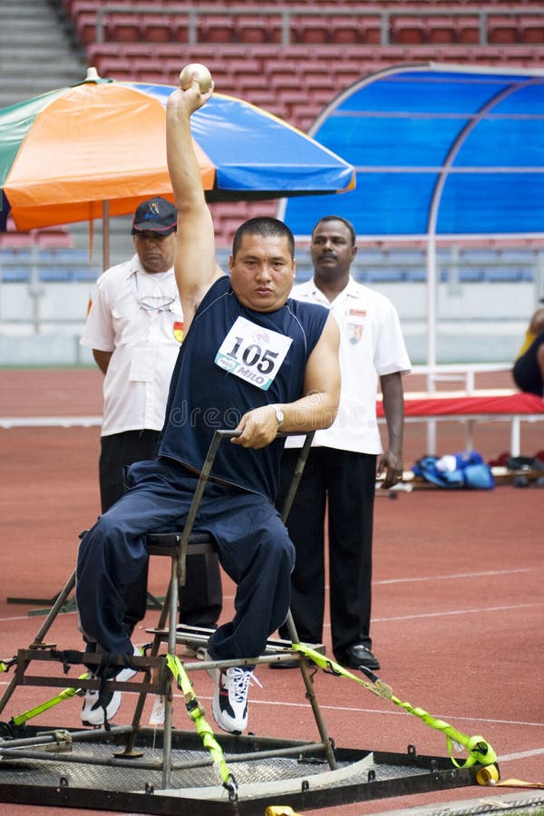 Men s Shot Putt for Disabled Persons