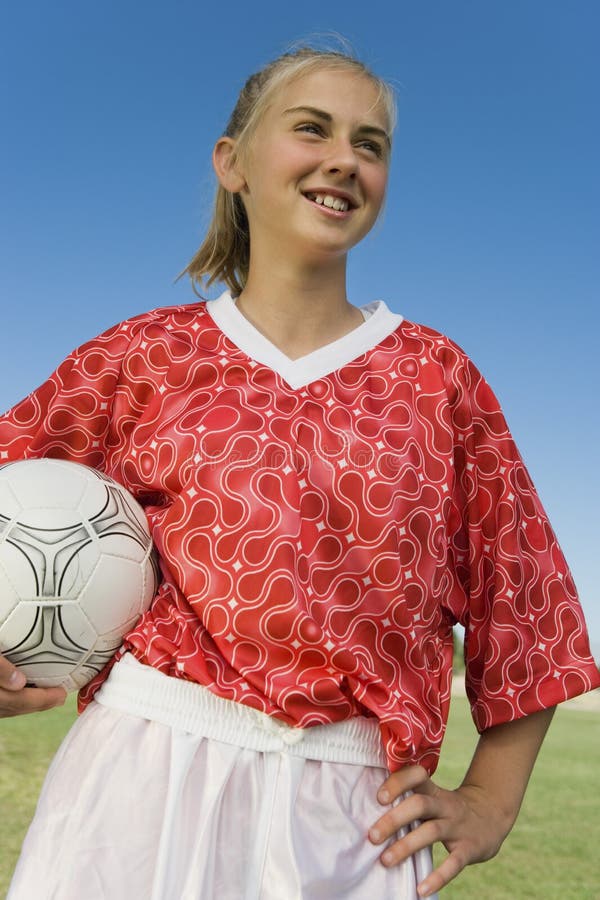 Crianças Do Fan De Futebol De Brasil Futebol Do Jogo De Crianças Imagem de  Stock - Imagem de brasileiro, esfera: 120460495