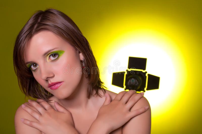 Menina bonita. Tiro do estúdio. imagem de stock