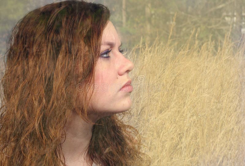 Menina natural fotografia de stock royalty free Menina natural fotografia de stock royalty free