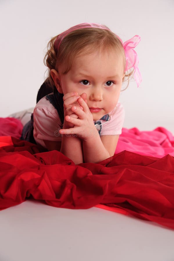 Menina no estúdio fotos de stock royalty free