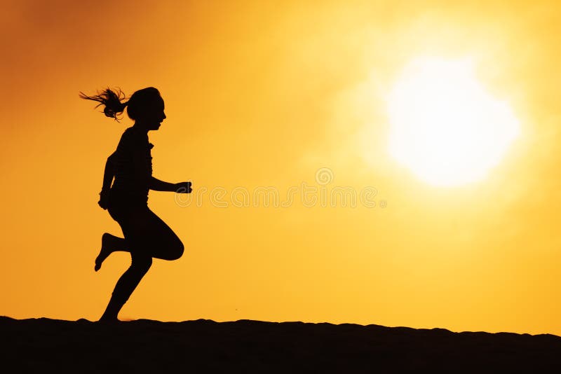 Menina Running imagem de stock Menina Running imagem de stock