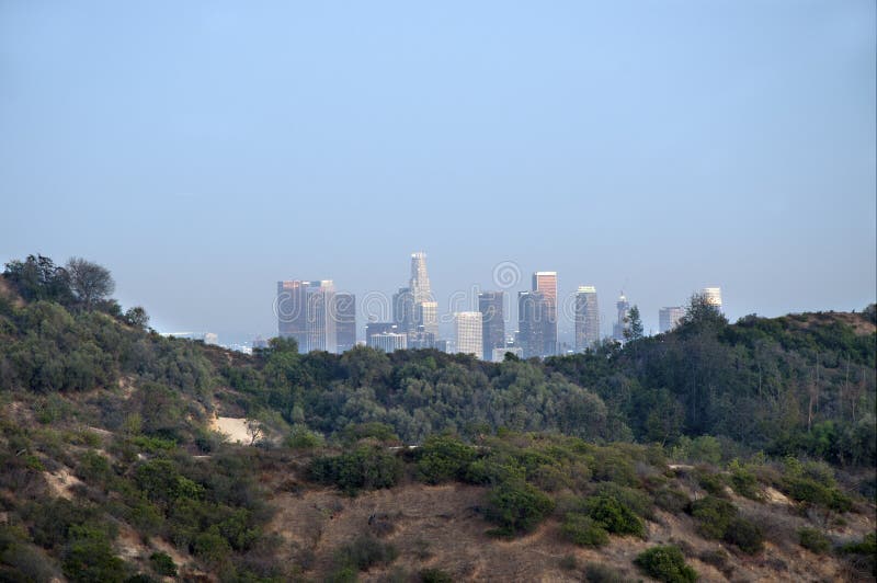 Mening aan doowntown Los Angeles van Griffith Park stock afbeeldingen Mening aan doowntown Los Angeles van Griffith Park stock afbeeldingen