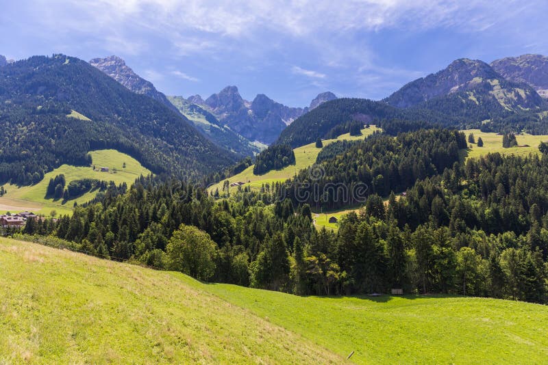 Mening over de Alpen, Zwitserland stock foto Mening over de Alpen, Zwitserland stock foto