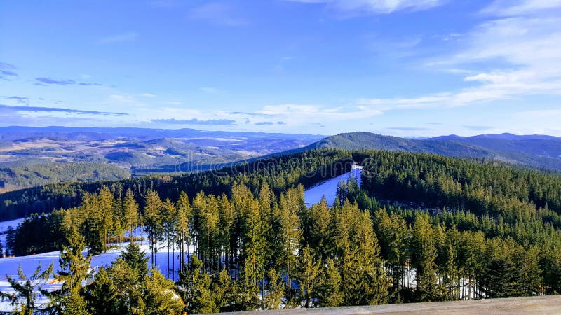 Uitzicht vanaf de Trail Trees Lipno uitkijktoren, Tsjechië stock foto's