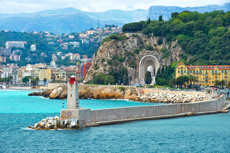 Mening van mediterrane toevlucht, Nice, Frankrijk stock foto Mening van mediterrane toevlucht, Nice, Frankrijk stock foto