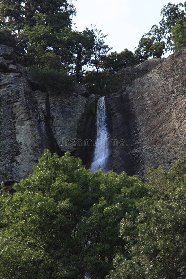 Meningen van waterfull in de Siërra DE Gredos, La Vera, CÃ ¡ ceres, Extremadura stock foto Meningen van waterfull in de Siërra DE Gredos, La Vera, CÃ ¡ ceres, Extremadura stock foto