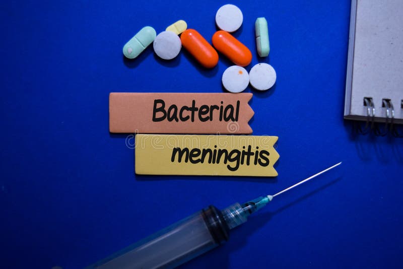 Meningitis bacteriana escrito en una nota adhesiva aislada en Office Desk Atención médica o concepto médico imagen de archivo Meningitis bacteriana escrito en una nota adhesiva aislada en Office Desk Atención médica o concepto médico imagen de archivo