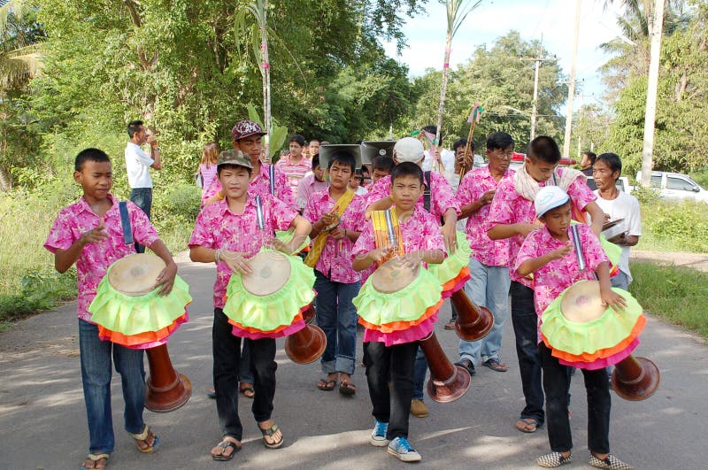 Rapaz músico imagens de stock royalty free