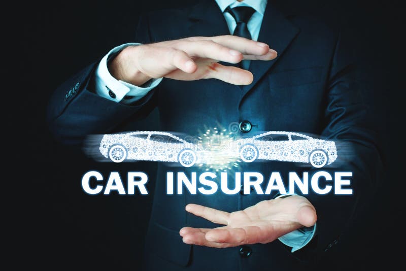 Mens die twee autoneerstorting houden De verzekeringsconcept van de auto stock afbeeldingen Mens die twee autoneerstorting houden De verzekeringsconcept van de auto stock afbeeldingen