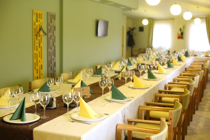 Elegant dinner table wedding restaurant menu lime. Elegant dinner table wedding restaurant menu lime