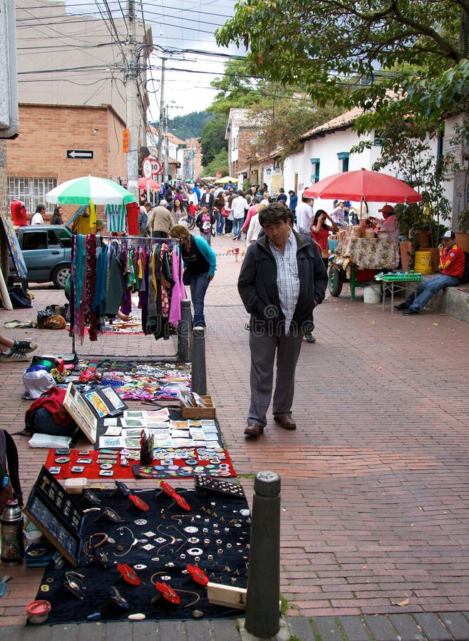 Mercado De Pulgas De Usaquen Imagen editorial Imagen de america