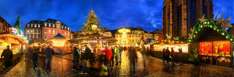 Mercado do Natal em Heidelberg, Alemanha fotografia de stock royalty free Mercado do Natal em Heidelberg, Alemanha fotografia de stock royalty free
