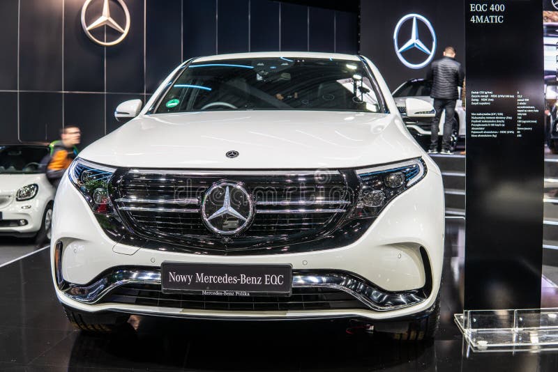 Mercedes-Benz EQC 400 4Matic 300kW SUV, het modeljaar van 2019, EQ-merk royalty-vrije stock foto Mercedes-Benz EQC 400 4Matic 300kW SUV, het modeljaar van 2019, EQ-merk royalty-vrije stock foto
