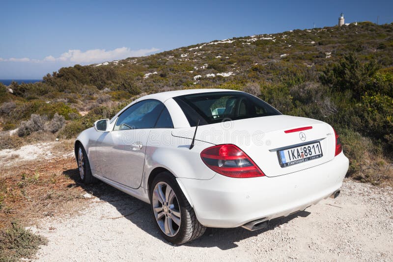 File:White Mercedes SLK (R171) with scissor doors.jpg - Wikimedia Commons