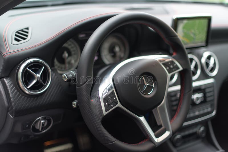 Mercedez Benz grupuje obraz stock Mercedez Benz grupuje obraz stock