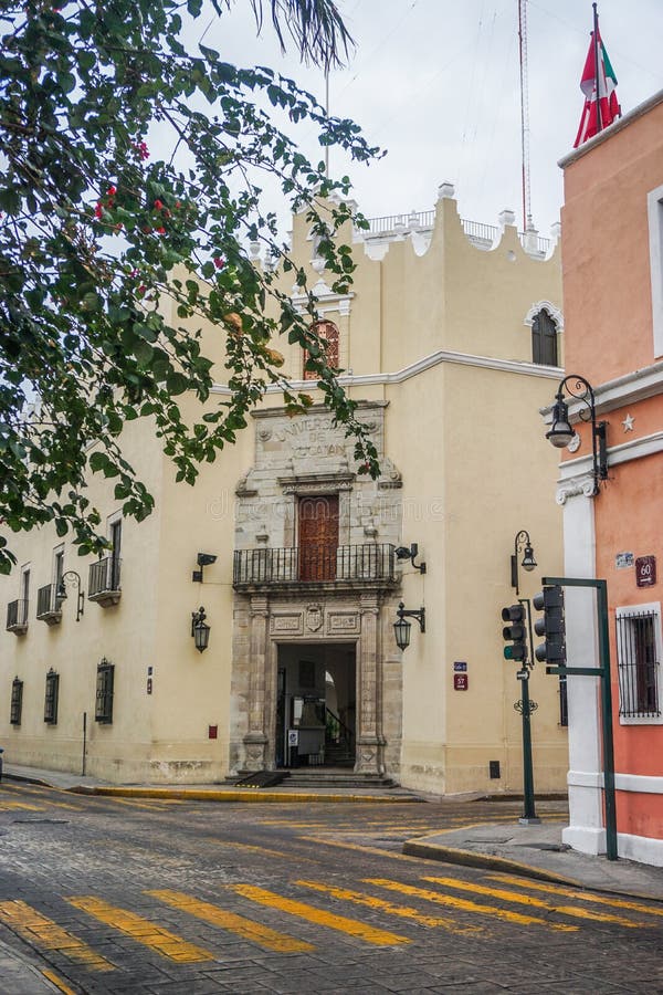 Merida, Mexico: The main entrance to Universidad AutÃ³noma de YucatÃ¡n