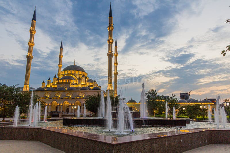 Mesquita de akhmad kadyrov conhecida oficialmente como coração de chechnya em grozny russi