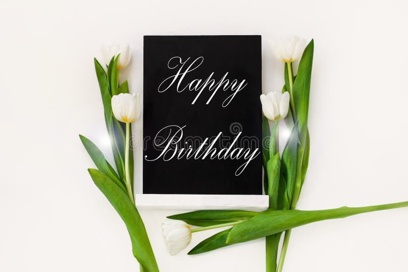 563 Carte De Joyeux Anniversaire Avec Des Fleurs Photos Libres De Droits Et Gratuites De Dreamstime