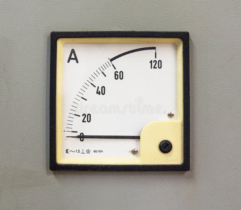 Messgeräte eines alte analoge Amperemeters stockfotografie Messgeräte eines alte analoge Amperemeters stockfotografie