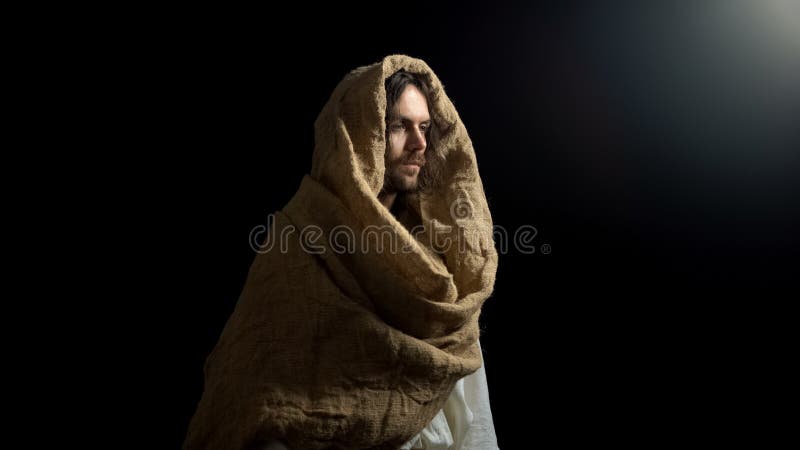 Messiah na posição da veste na obscuridade, religião como a esperança para o salvação no mundo pecador fotos de stock Messiah na posição da veste na obscuridade, religião como a esperança para o salvação no mundo pecador fotos de stock
