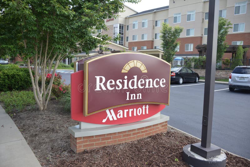 Mesón de la residencia por Marriot, Murfreesboro, TN imagen de archivo Mesón de la residencia por Marriot, Murfreesboro, TN imagen de archivo